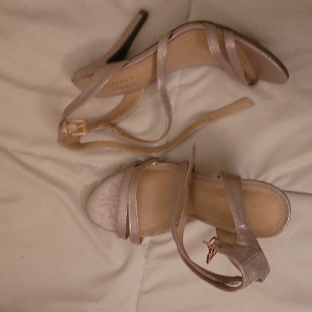 Lauren Conrad heels in rose gold
